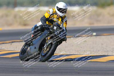 media/Nov-06-2023-Moto Forza (Mon) [[ce023d0744]]/4-Beginner Group/Session 3 (Turn 16)/